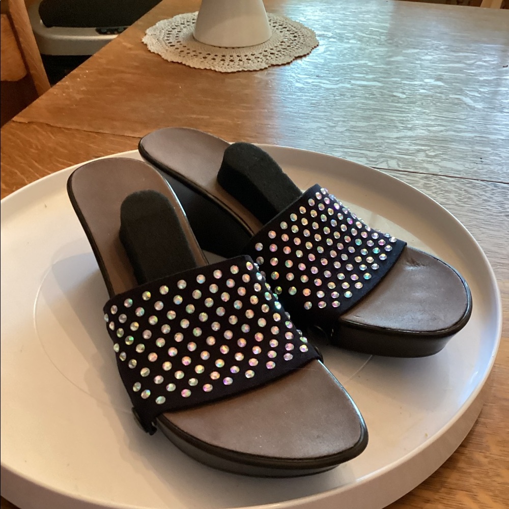 ONE SOLE snap on shoes